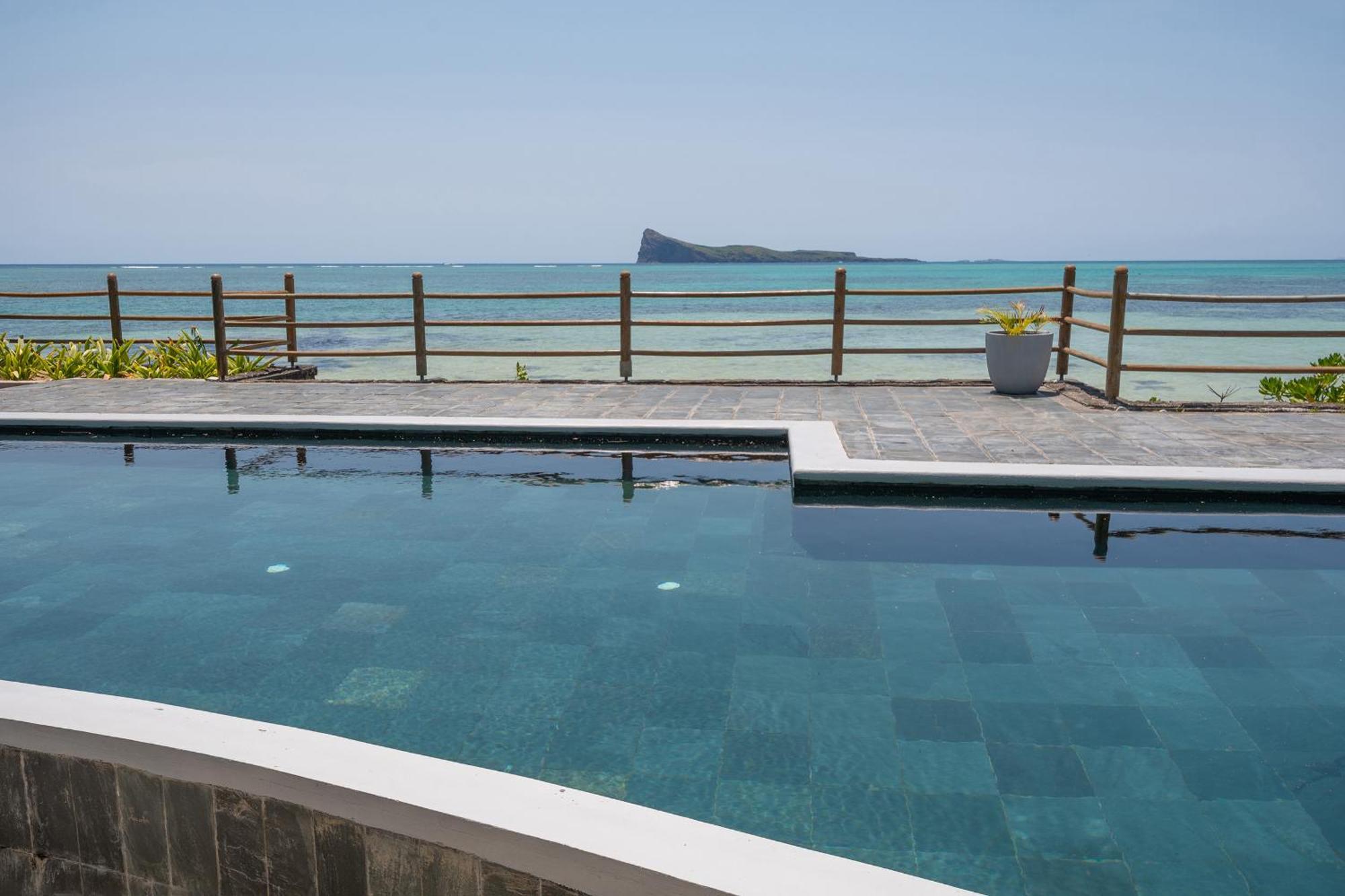 Luxury Beachfront Duplex, Coin De Mire View / 3Bed Cap Malheureux Esterno foto